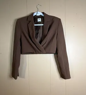 Zara Cropped Shoulder Pad Blazer in Brown thumbnail 1