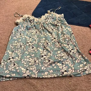 Betsey Johnson floral‎ dress 6 thumbnail 2