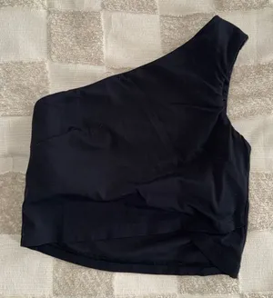Lululemon Align Asymmetrical Bra size 4‎ thumbnail 1