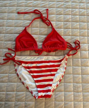 Xhilaration Bright Red White Bikini Swimsuit Women’s Size L thumbnail 1