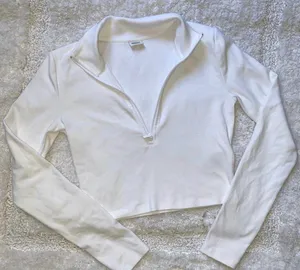 Aritzia Sunday Best 1/2 Zip Longsleeve White thumbnail 1