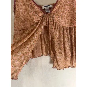 RSQ Floral Mesh Camisole Top Womens XL‎ Pink Babydoll Lettuce Edge Cottagecore thumbnail 4