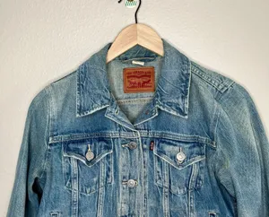 Levis Womens Blue Denim Fall Trucker Jean Jacket Medium pc9-70270-0073 Masc thumbnail 3