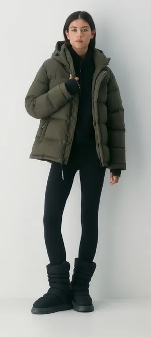Aritzia Super Puff Jacket thumbnail 1
