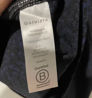 Athleta Shanti Crop Tank Top Size Medium thumbnail 7