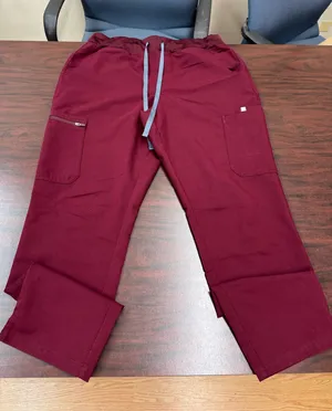 Figs Yola High-Rise Slim Burgundy Scrub Pants Size Large thumbnail 1