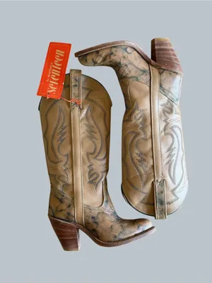 Miss Capezio Vintage Women's Embroidered Leather Stacked Heel Boot Size 5 thumbnail 6
