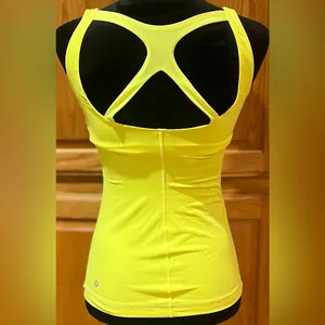 Lululemon Optimal Double Strap Cutout Back Tank Top in Ray‎ Neon Yellow Size 4 thumbnail 12