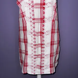 Entro NWT Boutique Red and White Plaid Dress with Lace Detail thumbnail 4