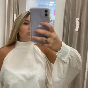 DO+BE Open Sleeve Top thumbnail 3