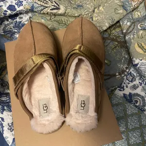 UGG Lanah Clogs Chesnut Brown thumbnail 3