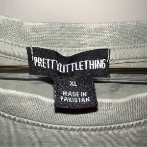 PrettyLittleThing‎ PLT Acid Wash Sage Green Tee Shirt XL thumbnail 5