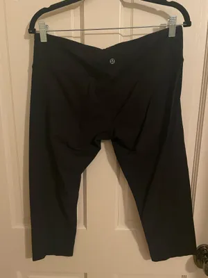 Lululemon Back Cropped Leggings thumbnail 5