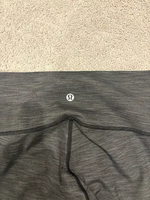 lululemon grey leggings 25” size 4  thumbnail 3