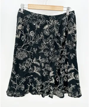 Ann Taylor Loft Womens Black Floral‎ Skirt Beaded Skirt Women Sz 10 Dark Fairy Dainty Y2K thumbnail 1