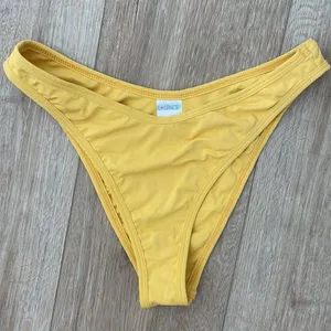 Lspace bitsy cut bottoms thumbnail 4