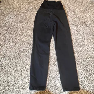 Celebrity Pink‎ Maternity Skinny Jeans Black Full Belly Band Stretch Size S thumbnail 5