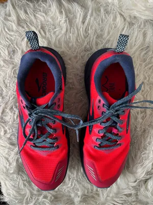 Brooks Cascadia 16 Women’s Red And Navy Running Shoes Size 8USA thumbnail 10