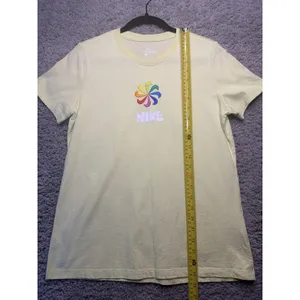 Nike Women's Embroidered Rainbow Pinwheel Logo T-Shirt Yellow Size M thumbnail 3