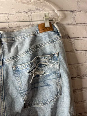 American Eagle women’s jeans 90s boyfriend 14 short thumbnail 6