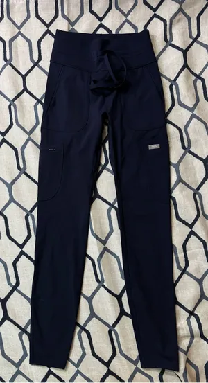Figs Ashland High-Rise ScrubLegging Size XS Navy thumbnail 1
