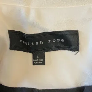ENGLISH ROSE thumbnail 3