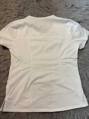Uniform Advantage Scrub Top Butter Soft White thumbnail 2