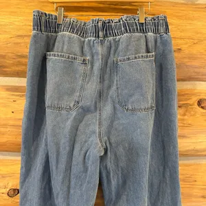 American Eagle Paperbag Baggy Mom Jean thumbnail 4