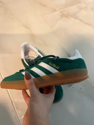 NWT ADIDAS GAZELLES thumbnail 3