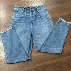 Hollister jeans thumbnail 1