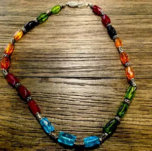 Multicolor Beaded Necklace thumbnail 1