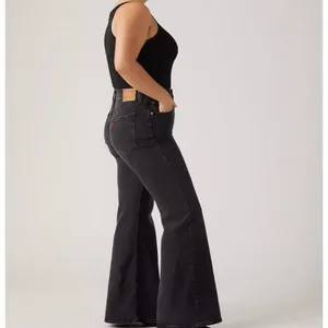 New Levi's 28x32 Premium Ribcage Bell Women's Jeans On The Town Black thumbnail 3