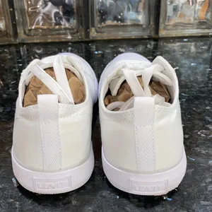 Levi's Anikin Classic White Canvas Cap Toe Sneakers Size 8 thumbnail 6