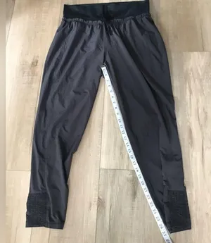 Athleta M High Rise Jogger Gray Yoga Athleta M High Rise Jogger Gray Yoga thumbnail 5