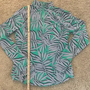 Tommy Bahama IslandZone Active Half-Zip Palm Print Pullover Sz Med thumbnail 6