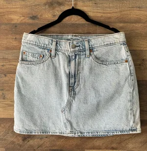 Levi's Denim Mini Skirt thumbnail 1