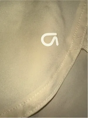 Gap Women's GapFit Runaround Athletic Shorts Size S Yellow thumbnail 3