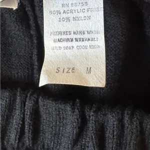 Vintage ‘90s San Remo by Laura Knits Black Knit Sweater Elastic Waist Maxi Skirt thumbnail 6