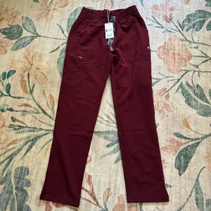 FIGS Yola High Waisted Pant In Burgundy thumbnail 5