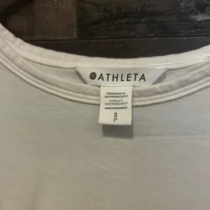 Athletes T-shirt  thumbnail 3