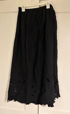 Target Black Draw String Eyelet Detail Midi Skirt thumbnail 1