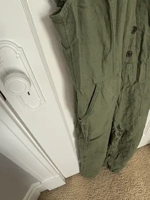 Old Navy Linen Jumpsuit thumbnail 4