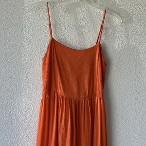 Lush Clothing Women's Maxi Dress Tie Back Size Small Orange Adjustable Straps Tiered Boho thumbnail 3