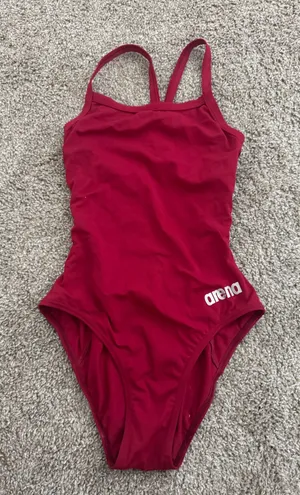 Women’s Arena Swimsuit One-Piece thumbnail 1