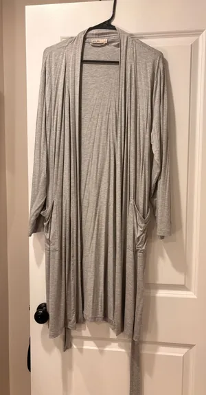 Barefoot Dreams Malibu collection robe thumbnail 2