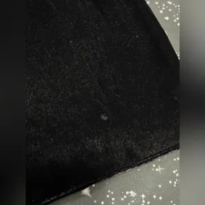 Zara Women’s Black Velvet Style Mini Skirt thumbnail 4