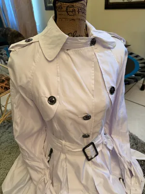 Beautiful jacket size fits XS/S 🩷 White thumbnail 6