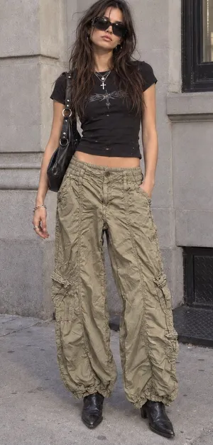 BDG Y2K Low Rise Baggy Cargo Pants Olive Khaki Size M thumbnail 1