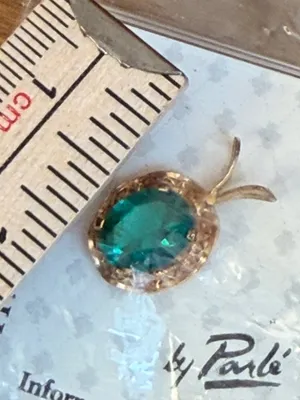 Mount St. Helens Emerald Pendant By Parléb Oval Gemstone thumbnail 3