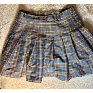 Grey and Orange Plaid Pleated Mini Skirt High Waisted Schoolgirl Style Size M thumbnail 1